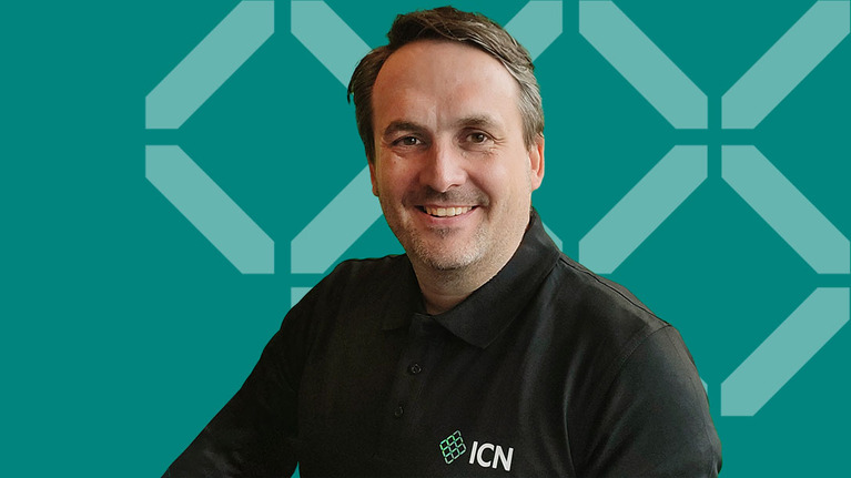 Begrüßung des Geschäftsleiters für die Bereiche Vertrieb, Marketing und kaufmännische Dienste  